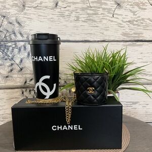 Black Tumbler and Quilted Holder With Gold Chain GWP/VIP